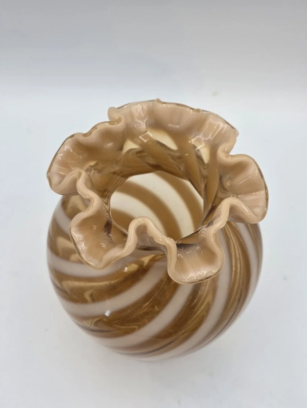 Fenton Butterscotch Caramel Cameo Spiral Optic Vase